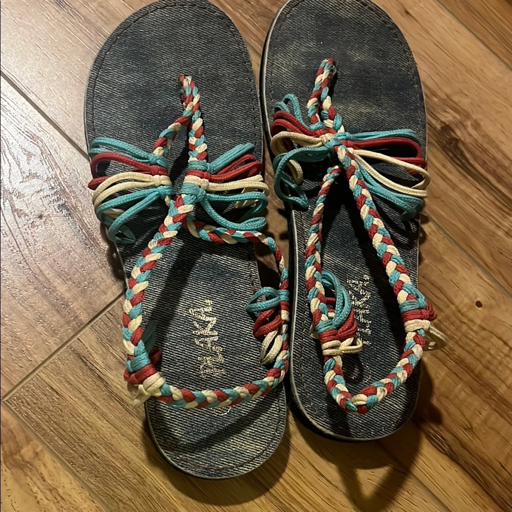 Plaka seashell summer sandals